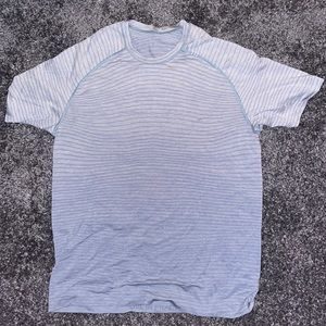 3 Men’s Lulu t shirts size medium